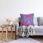 Gri Zeminde Yaprak Motifli Dijital Baskılı Özel Tasarım Modern Raşel Kadife Yastık Kırlent Kılıfı Realhomes