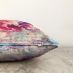 - Sonil-K3999-Gorsel-2 - Realhomes Sulu Boya Desenli Özel Tasarım Dijital Baskılı Modern Raşel Kadife Yastık Kırlent Kılıfı Realhomes