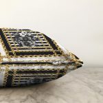 - Sonil-K4016-Gorsel-2 - Realhomes  Altın Zincir Ve Çiçek Desenli Özel Tasarım Dijital Baskılı Modern Raşel Kadife Yastık Kırlent Kılıfı Realhomes