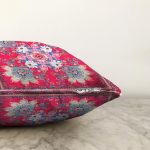 Etnik Çiçek Desenli Özel Tasarım Dijital Baskılı Modern Raşel Kadife Yastık Kırlent Kılıfı Realhomes