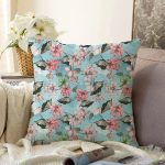 Mavi Zeminde Çiçek Motifli Özel Tasarım Dijital Baskılı Modern Raşel Kadife Yastık Kırlent Kılıfı Realhomes