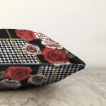 - Sonil-K4063-Gorsel-2 - Realhomes Çiçek Ve Altın Motifli Özel Tasarım Dijital Baskılı Modern Raşel Kadife Yastık Kırlent Kılıfı Realhomes