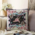 - Sonil-K4065-Gorsel - Realhomes  Çiçek Altın Ve Kemer Motifli Özel Tasarım Dijital Baskılı Modern Raşel Kadife Yastık Kırlent Kılıfı Realhomes