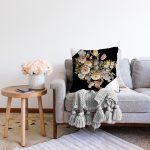 Siyah Beyaz Zeminde Çiçek Desenli Özel Tasarım Dijital Baskılı Modern Raşel Kadife Yastık Kırlent Kılıfı Realhomes