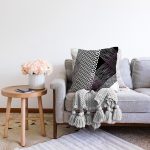 - Sonil-K4087-Gorsel-1 - Realhomes  Karmaşık Zikzak Motifli Özel Tasarım Dijital Baskılı Modern Raşel Kadife Yastık Kırlent Kılıfı Realhomes