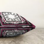 - Sonil-K4111-Gorsel-2 - Realhomes Damalı Zeminde Çiçek Motifli Özel Tasarım Dijital Baskılı Modern Raşel Kadife Yastık Kırlent Kılıfı Realhomes