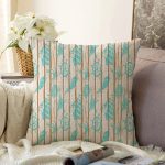 - Sonil-K412-Gorsel - Realhomes  Ahşap Zeminli Denizci Temalı Özel Tasarım Dijital Baskılı Modern Raşel Kadife Yastık Kırlent Kılıfı Realhomes