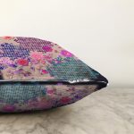 - Sonil-K4126-Gorsel-2 - Realhomes Çiçek Desenli Özel Tasarım Dijital Baskılı Modern Raşel Kadife Yastık Kırlent Kılıfı Realhomes