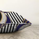 - Sonil-K4139-Gorsel-2 - Realhomes  Çizgili Zeminde Zincir Motifli Özel Tasarım Dijital Baskılı Modern Raşel Kadife Yastık Kırlent Kılıfı Realhomes