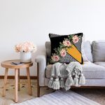 Çiçek Desenli Özel Tasarım Dijital Baskılı Modern Raşel Kadife Yastık Kırlent Kılıfı Realhomes