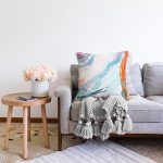 - Sonil-K4151-Gorsel-1 - Realhomes  Modern Mavi ve Turuncu Tasarımlı Dijital Baskılı Raşel Kadife Yastık Kırlent Kılıfı Realhomes