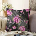 - Sonil-K4154-Gorsel - Realhomes  Modern Siyah Zemin ve Çiçeklerin Uyumu Özel Tasarım Raşel Kadife Yastık Kırlent Kılıfı Realhomes