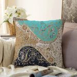 - Sonil-K4192-Gorsel - Realhomes Modern Çini Sanatı Motifli Özel Tasarım Raşel Kadife Yastık Kırlent Kılıfı Realhomes