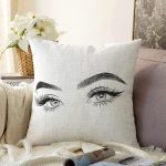 - Sonil-K5096beyazayna-Gorsel - Realhomes Kadın Gözleri İllüstrasyon Desenli Dijital Baskılı Dekoratif Raşel Kadife Yastık Kırlent Kılıfı Realhomes