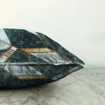 - Sonil-K6134-Gorsel-2 - Realhomes  Geometrik Şekilli Mermer Tasarımı Dijital Baskılı Dekoratif Raşel Kadife Yastık Kırlent Kılıfı Realhomes