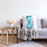 - Sonil-K6620-Gorsel-1 - Realhomes  Sevimli Yavru Dinozor Çocuk Odası Dijital Baskılı Dekoratif Raşel Kadife Yastık Kırlent Kılıfı Realhomes