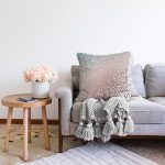 - Sonil-K6763-Gorsel-1 - Realhomes  Simli Yüzey İllüstrasyon Dijital Baskılı Dekoratif Raşel Kadife Yastık Kırlent Kılıfı Realhomes