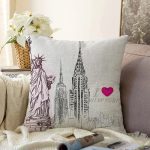 Özgürlük Anıtı New York Yazılı Dijital Baskılı Dekoratif Raşel Kadife Yastık Kırlent Kılıfı Realhomes