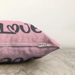 - Sonil-K9007-Gorsel-2 - Realhomes Sevgililer Günü Temalı Özel Tasarım Dijital Baskılı Modern Raşel Kadife Yastık Kırlent Kılıfı Realhomes