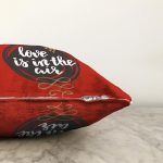 - Sonil-K9024-Gorsel-2 - Realhomes Sevgililer Günü Temalı Özel Tasarım Dijital Baskılı Modern Raşel Kadife Yastık Kırlent Kılıfı Realhomes