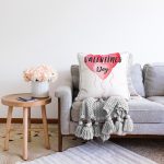 - Sonil-K9036-Gorsel-1 - Realhomes  Sevgililer Günü Temalı Özel Tasarım Dijital Baskılı Modern Şönil Yastık Kırlent Kılıfı Realhomes