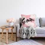 Sevgililer Günü Temalı Özel Tasarım Dijital Baskılı Modern Raşel Kadife Yastık Kırlent Kılıfı Realhomes