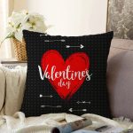 - Sonil-K9048-Gorsel - Realhomes Sevgililer Günü Temalı Özel Tasarım Dijital Baskılı Modern Raşel Kadife Yastık Kırlent Kılıfı Realhomes