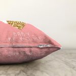 - Sonil-K9055-Gorsel-2 - Realhomes  Sevgililer Günü Temalı Özel Tasarım Dijital Baskılı Modern Raşel Kadife Yastık Kırlent Kılıfı Realhomes