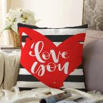 Sevgililer Günü Temalı Özel Tasarım Dijital Baskılı Modern Raşel Kadife Yastık Kırlent Kılıfı Realhomes