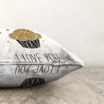 Sevgililer Günü Temalı Özel Tasarım Dijital Baskılı Modern Raşel Kadife Yastık Kırlent Kılıfı Realhomes