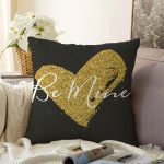 - Sonil-K9096-Gorsel - Realhomes  Sevgililer Günü Temalı Özel Tasarım Dijital Baskılı Modern Raşel Kadife Yastık Kırlent Kılıfı Realhomes
