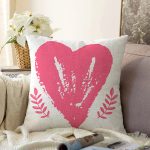 - Sonil-K9099-Gorsel - Realhomes Sevgililer Günü Temalı Özel Tasarım Dijital Baskılı Modern Raşel Kadife Yastık Kırlent Kılıfı Realhomes