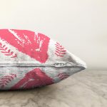 - Sonil-K9099-Gorsel-2 - Realhomes Sevgililer Günü Temalı Özel Tasarım Dijital Baskılı Modern Raşel Kadife Yastık Kırlent Kılıfı Realhomes