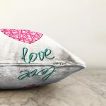 - Sonil-K9110-Gorsel-2 - Realhomes  Sevgililer Günü Temalı Özel Tasarım Dijital Baskılı Modern Raşel Kadife Yastık Kırlent Kılıfı Realhomes