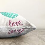 Sevgililer Günü Temalı Özel Tasarım Dijital Baskılı Modern Raşel Kadife Yastık Kırlent Kılıfı Realhomes