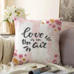 Sevgililer Günü Temalı Özel Tasarım Dijital Baskılı Modern Raşel Kadife Yastık Kırlent Kılıfı Realhomes