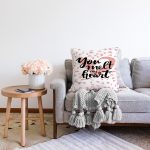 - Sonil-K9138-Gorsel-1 - Realhomes Sevgililer Günü Temalı Özel Tasarım Dijital Baskılı Modern Raşel Kadife Yastık Kırlent Kılıfı Realhomes