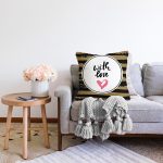 - Sonil-K9147-Gorsel-1 - Realhomes Sevgililer Günü Temalı Özel Tasarım Dijital Baskılı Modern Raşel Kadife Yastık Kırlent Kılıfı Realhomes