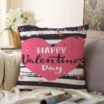 Sevgililer Günü Temalı Özel Tasarım Dijital Baskılı Modern Raşel Kadife Yastık Kırlent Kılıfı Realhomes