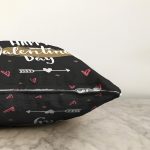 Sevgililer Günü Temalı Özel Tasarım Dijital Baskılı Modern Raşel Kadife Yastık Kırlent Kılıfı Realhomes