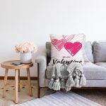 Sevgililer Günü Temalı Özel Tasarım Dijital Baskılı Modern Raşel Kadife Yastık Kırlent Kılıfı Realhomes