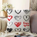 Sevgililer Günü Temalı Özel Tasarım Dijital Baskılı Modern Raşel Kadife Yastık Kırlent Kılıfı Realhomes