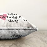 Sevgililer Günü Temalı Özel Tasarım Dijital Baskılı Modern Raşel Kadife Yastık Kırlent Kılıfı Realhomes