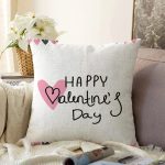 Sevgililer Günü Temalı Özel Tasarım Dijital Baskılı Modern Raşel Kadife Yastık Kırlent Kılıfı Realhomes