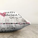 Sevgililer Günü Temalı Özel Tasarım Dijital Baskılı Modern Raşel Kadife Yastık Kırlent Kılıfı Realhomes