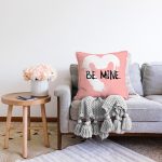 - Sonil-K9186-Gorsel-1 - Realhomes Sevgililer Günü Temalı Özel Tasarım Dijital Baskılı Modern Raşel Kadife Yastık Kırlent Kılıfı Realhomes