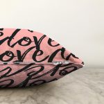 Sevgililer Günü Temalı Özel Tasarım Dijital Baskılı Modern Raşel Kadife Yastık Kırlent Kılıfı Realhomes