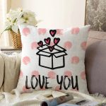 Sevgililer Günü Temalı Özel Tasarım Dijital Baskılı Modern Raşel Kadife Yastık Kırlent Kılıfı Realhomes