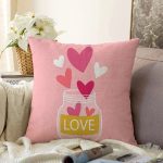 Sevgililer Günü Temalı Özel Tasarım Dijital Baskılı Modern Raşel Kadife Yastık Kırlent Kılıfı Realhomes
