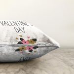 - Sonil-K9205-Gorsel-2 - Realhomes  Sevgililer Günü Temalı Özel Tasarım Dijital Baskılı Modern Raşel Kadife Yastık Kırlent Kılıfı Realhomes